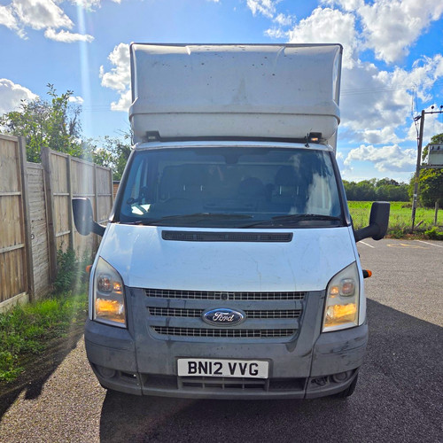 Ford transit luton van - van, with