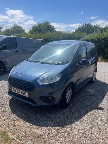 Ford transit courier - ford,