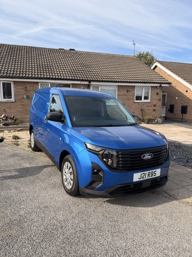 Ford transit courier - courier, 2025